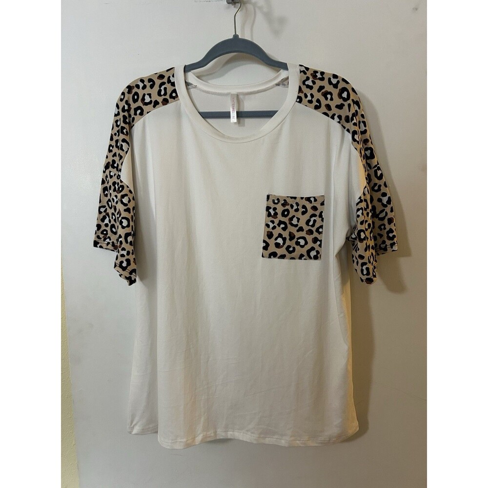 Watermelon Women's L White Leopard Print Raglan Short Sleeve Pocket T-Shirt